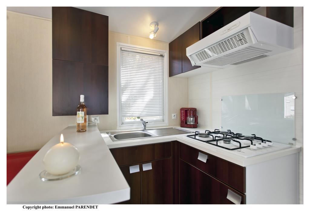 Vic'S Land Holidays Grimaud Bagian luar foto